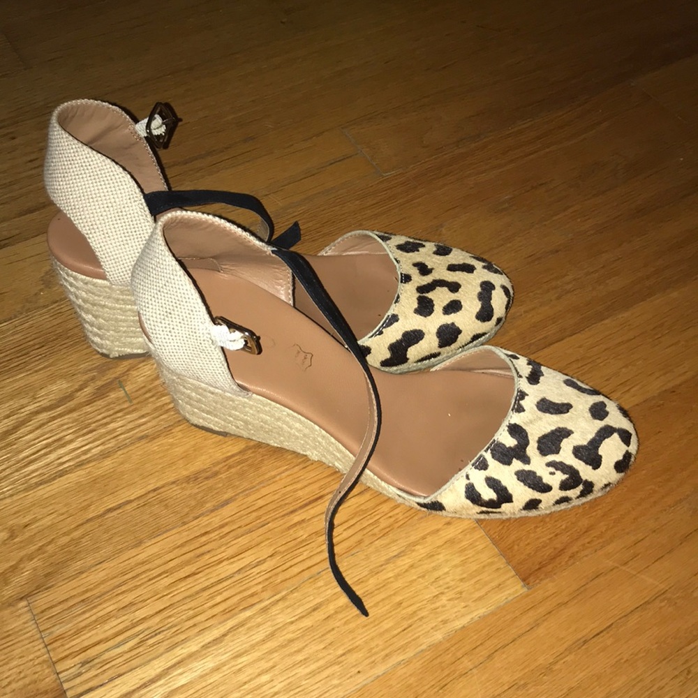Cheetah print shoes